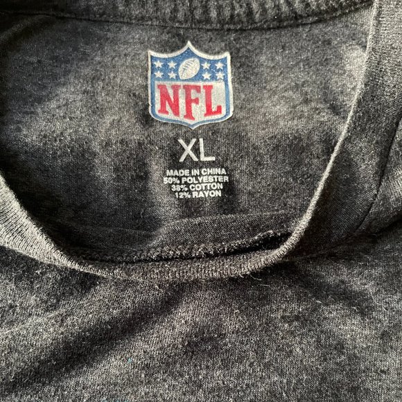 NFL Jacksonville Jaguars Football T-shirt - Picture 5 of 6